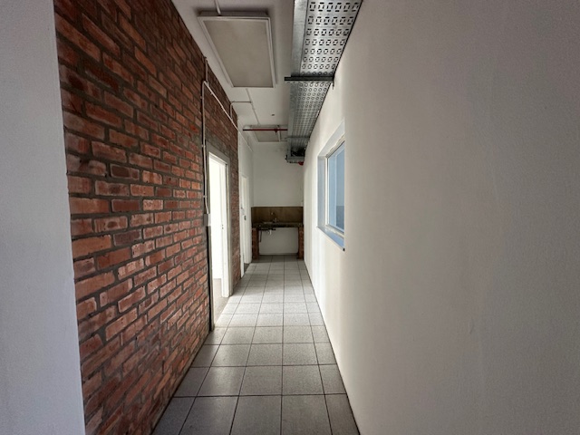 To Let commercial Property for Rent in Maitland Western Cape